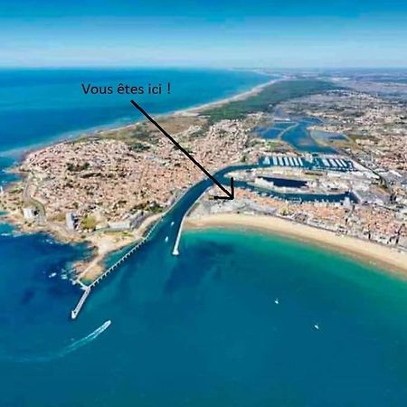 DUPLEX 2* HYPER-CENTRE Style Industriel à 2 pas de la plage + PARKING INCLUS  Les Sables-dʼOlonne Esterno foto